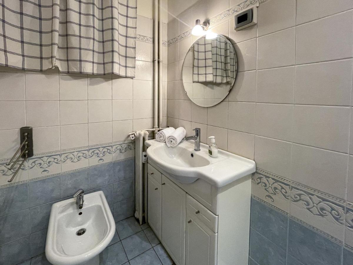 Apartment Comte De Luxury 4 Pers Parking Wifi Ac